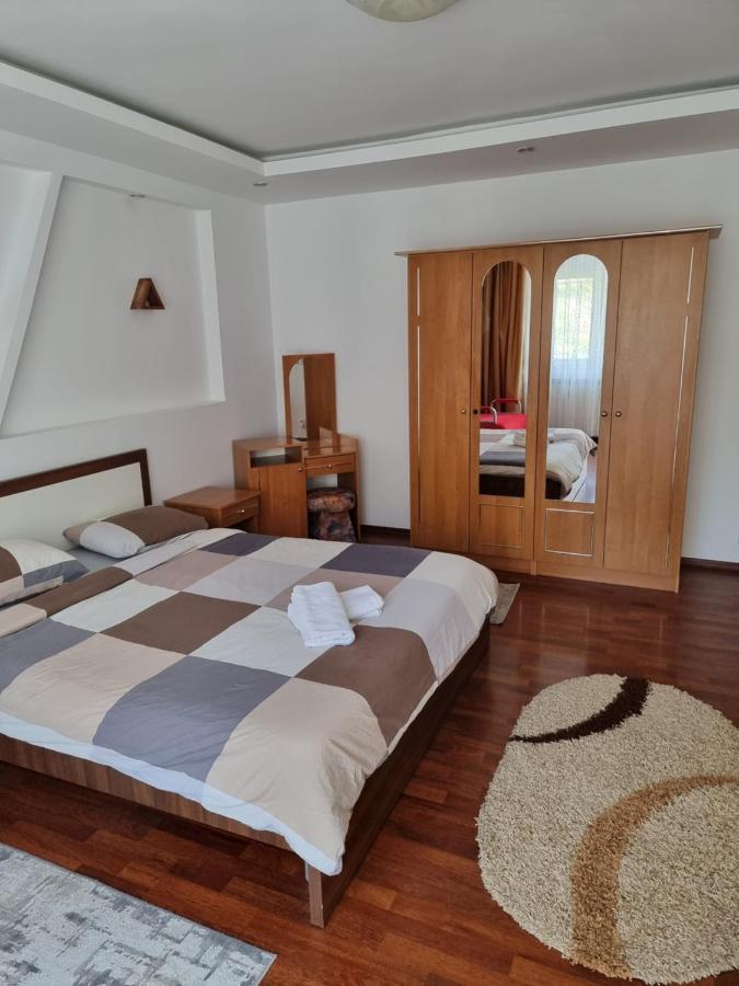 Charming And Intimate Getaway In Bucharest - Near Unirii Square Daire Dış mekan fotoğraf