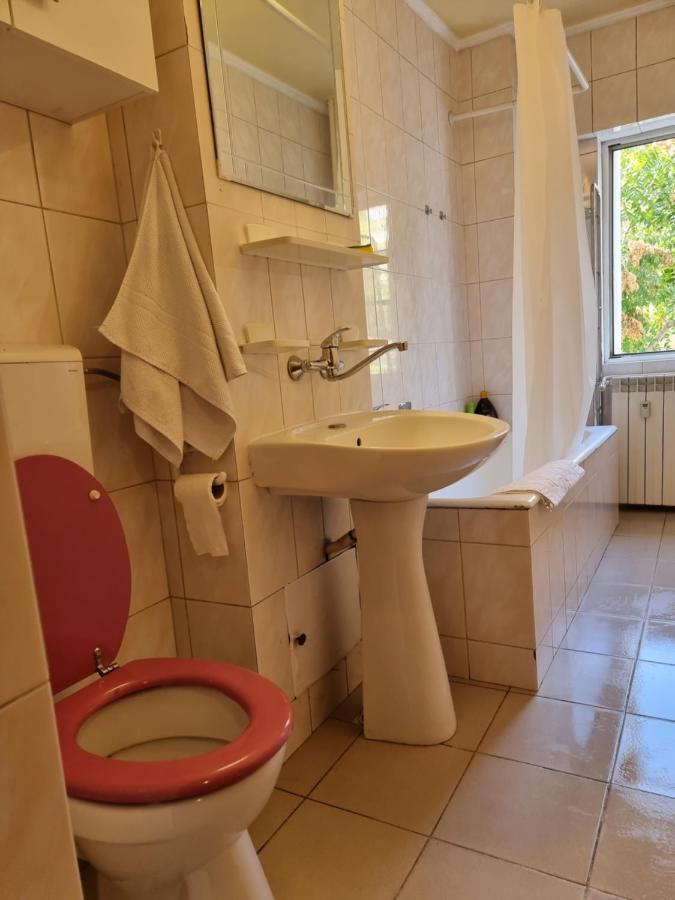 Charming And Intimate Getaway In Bucharest - Near Unirii Square Daire Dış mekan fotoğraf